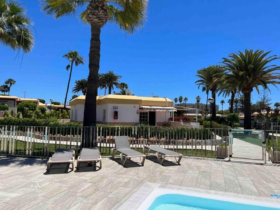 Casa Queer With Pool Near Yumbo Appartement
